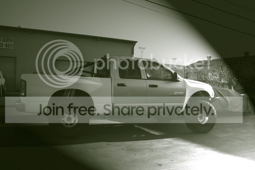 ejaculating girls video