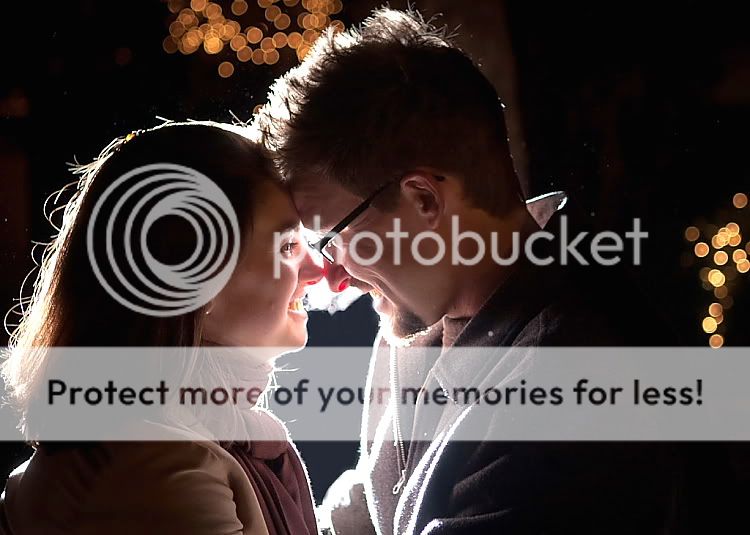 IMAGE: http://i384.photobucket.com/albums/oo289/CanonDigitals/JennyJoel.jpg